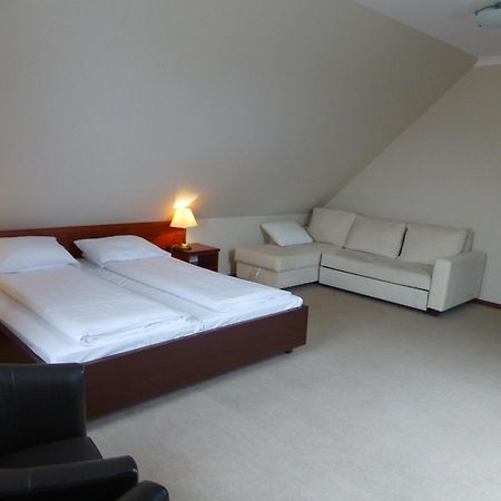 Hotel Cesarski - Kaiserhof กีจิซโก ภายนอก รูปภาพ