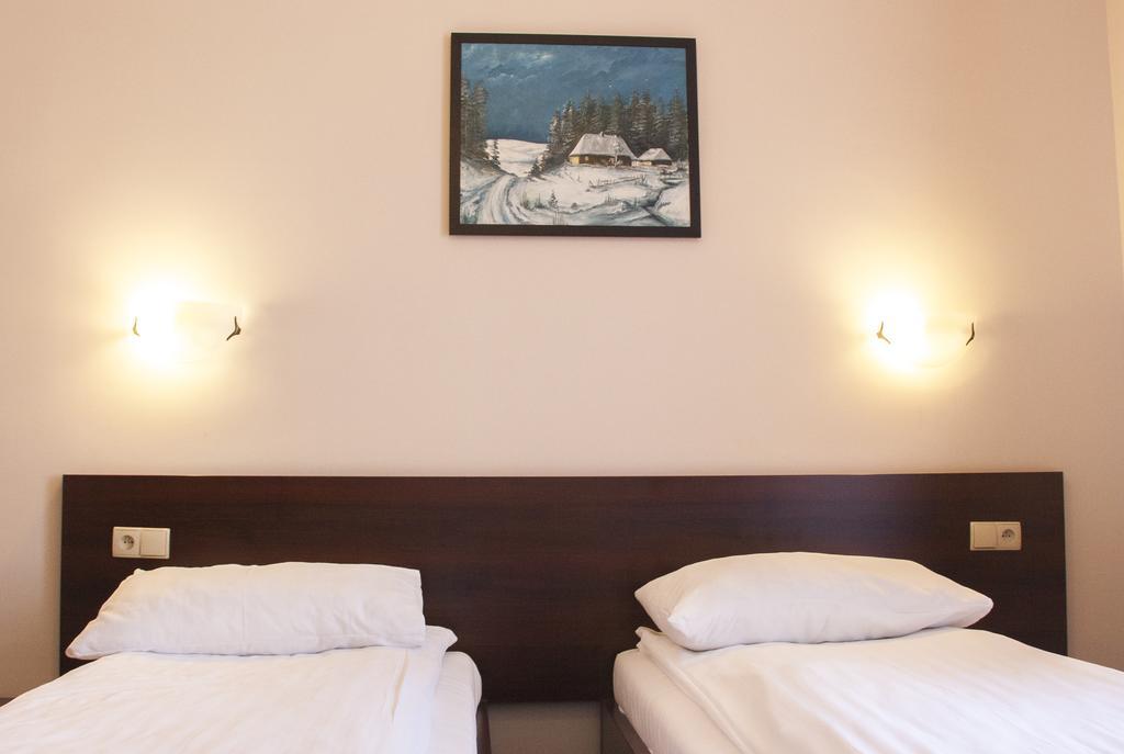 Hotel Cesarski - Kaiserhof กีจิซโก ห้อง รูปภาพ