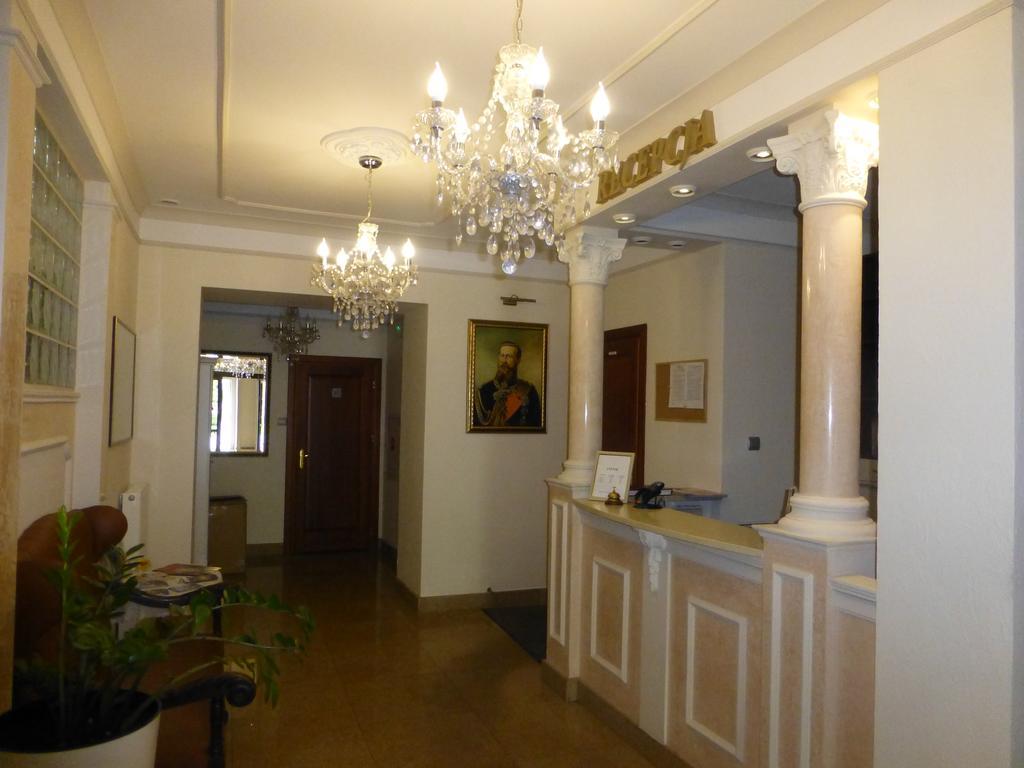 Hotel Cesarski - Kaiserhof กีจิซโก ภายนอก รูปภาพ